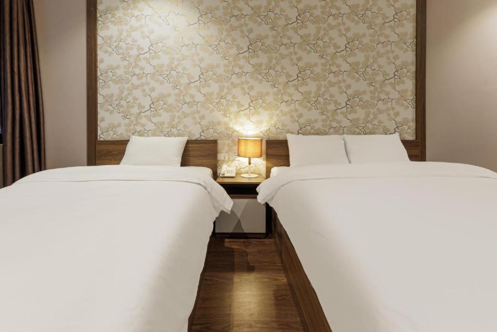Le Grand Hn - By Bay Luxury